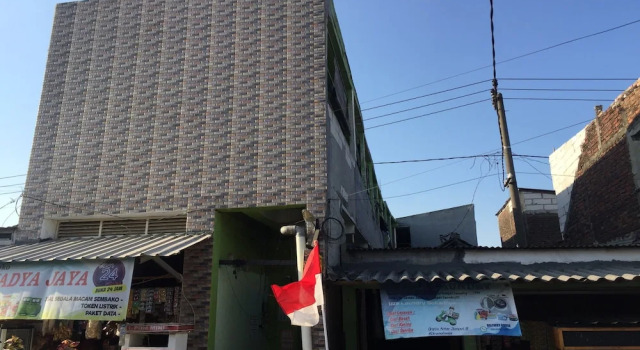 OYO Life 93061 Kost Vicky Syariah