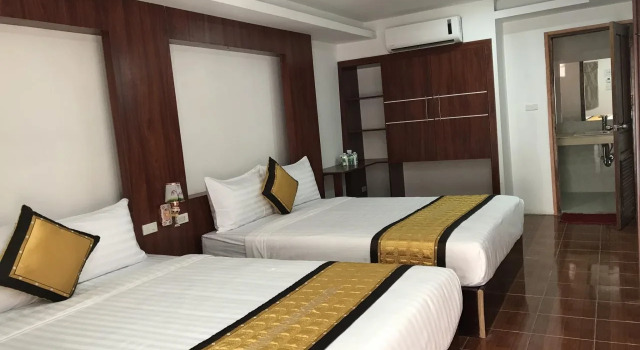 Vang Vieng Freedom View Hostel, Забронировать Хостел Отели Вьентьяна с парковкой, Парковка