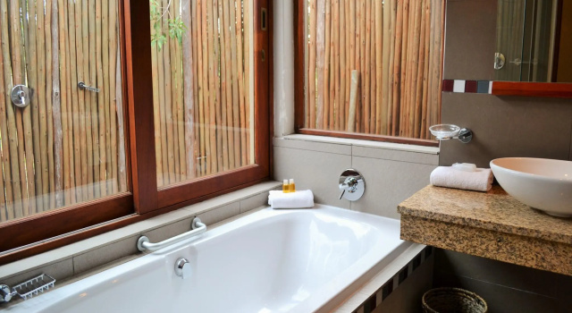 Шале с 2 комнатами с красивым видом из окна Newburg Lodge & Luxury Bush Tents, Elements Private Golf Reserve