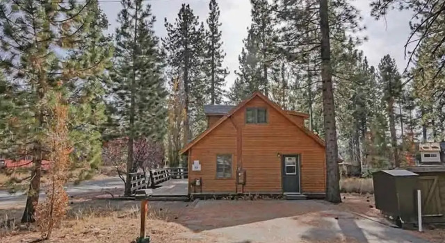 Номер Standard 750 Stanford Avenue 3 Bedroom Cabin by RedAwning