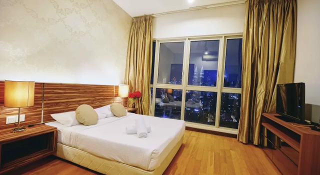 Апартаменты Comfort Regalia Residence at KLCC View Sky Pool by KC