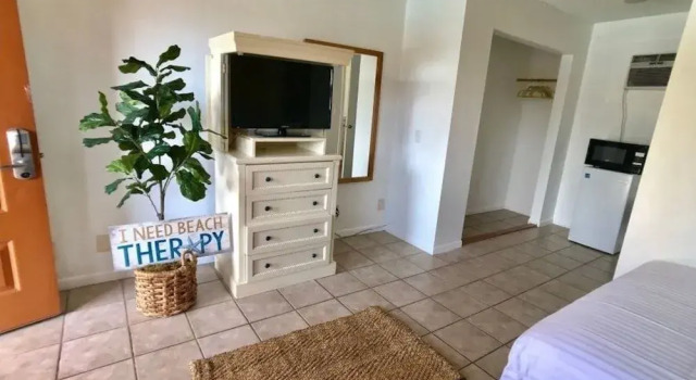 Sunny Palms Inn, Забронировать Отель Лейк-Уорт Palm Beach County