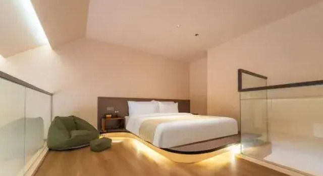 Семейный тент с панорамным видом Muxi Lakeview Panorama Homestay（Zhongwei Shapotou Water Town Branch）