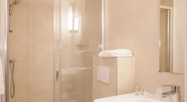 Одноместный номер Standard Hotel Sixteen Paris Montrouge