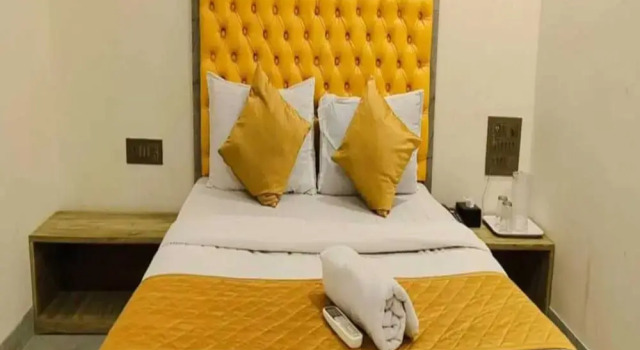 Hotel Pride Suites