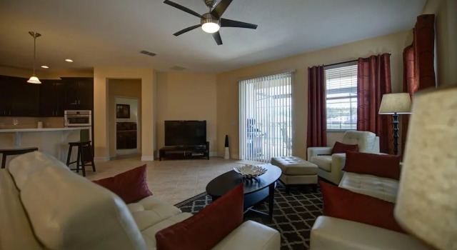 Tropical Breeze by Orlando Short Term, Rezerwuj Hotel Hotele w Kissimmee z basenem, Basen