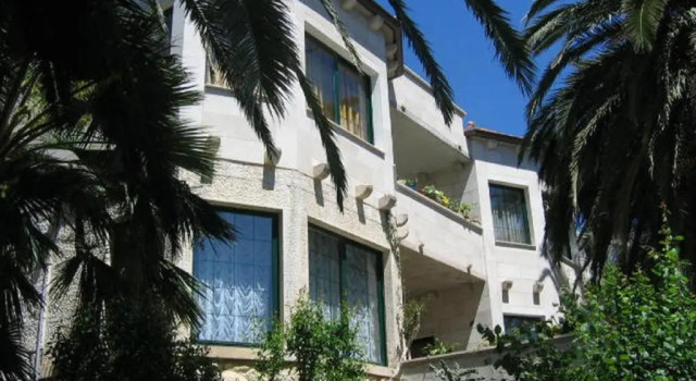 Apartments Villa Domus Marini, Забронировать Апартаменты/квартира Отели Хвара с парковкой, рядом с Church of the Holy Spirit Hvar, Парковка