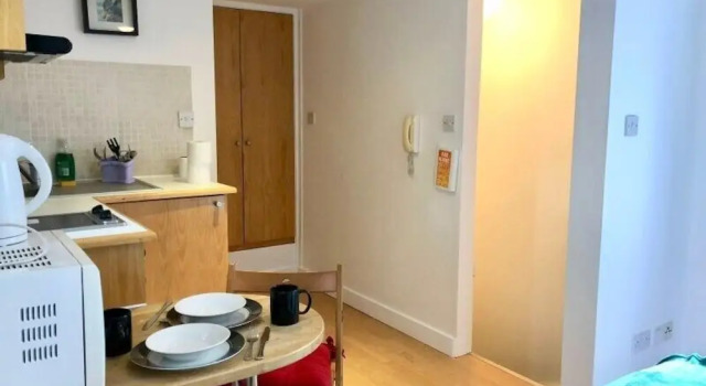 HFS Studio Next To Hydepark L14, Забронировать Отель Отели Большого Лондона с завтраком, Завтраки