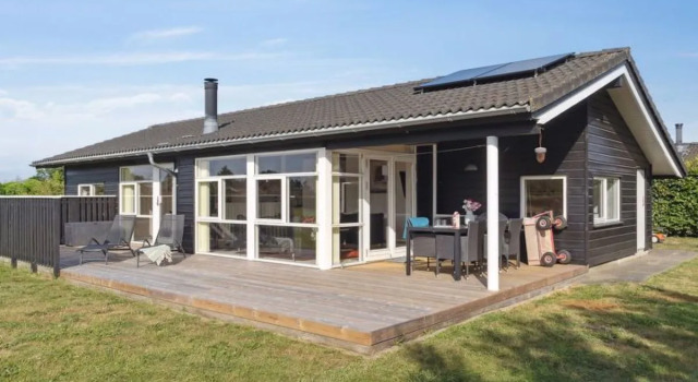 "Miriam" - 400m from the sea in NE Jutland, Rezervasyon Otel Vestjylland otoparklı oteller, Otopark