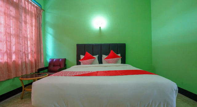 Номер Standard OYO 1389 Hotel Carissima