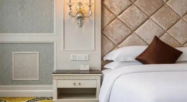 Люкс Executive Nile Villa International Hotel