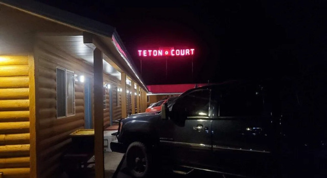 Teton Court Motel, Забронировать Мотель Пайндейл Вайоминг
