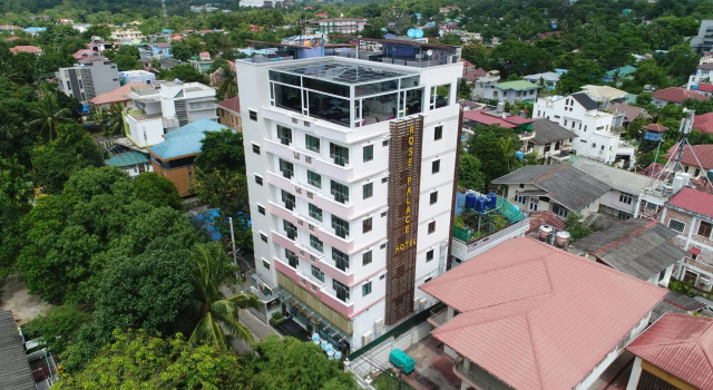 Двухместный полулюкс Rose Palace Hotel Yangon