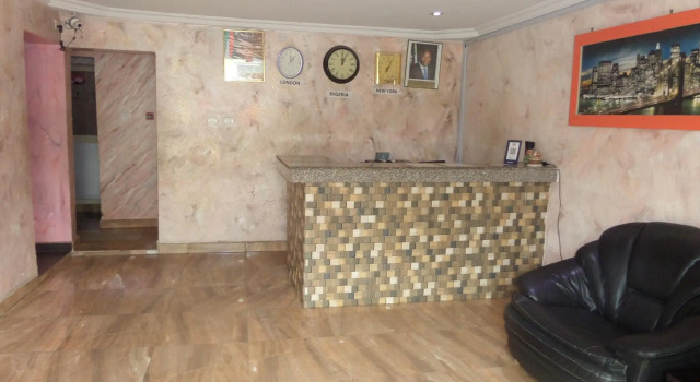 Bavidi Hotel