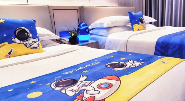 Трёхместный семейный номер Standard Shenzhen Chengtai Hotel