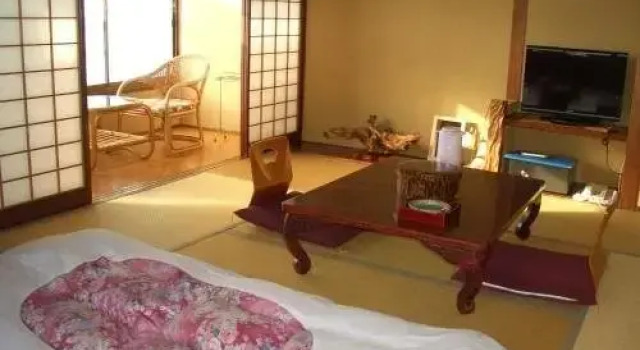 Tomitaya Ryokan Bekkan, Prenota Hotel Matsumoto 