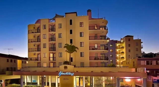 Nautilus Resort Mooloolaba, Rezervasyon Daire Mooloolaba Sunshine Coast, Mooloolaba Gezi Yolu yakınında