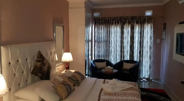 RJs Guesthouse, Забронировать Отель Дурбан Квазулу-Наталь