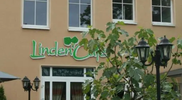 Lindencafe Luckenwalde, Забронировать Отель Отели Луккенвальде 3 звезды, 3*
