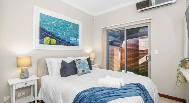 Designer Luxury 3brd - Epic Views - South Perth, Забронировать Дом для отпуска Виллы Перта, рядом с Остров Хейриссон, Вилла