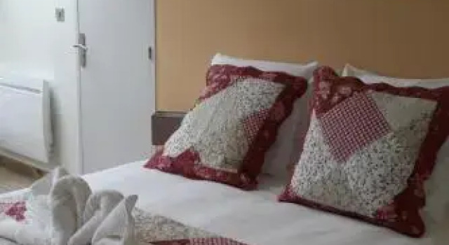 La petite auberge de niaux, Réserver Auberge de jeunesse Hôtels SPA à Niaux, SPA