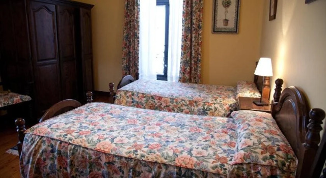 El Molino de Cicera, Book Hotel Penarrubia Asturias