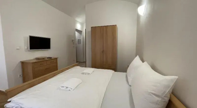 Четырёхместный номер Standard с 2 комнатами White Swan Boutique Apartments