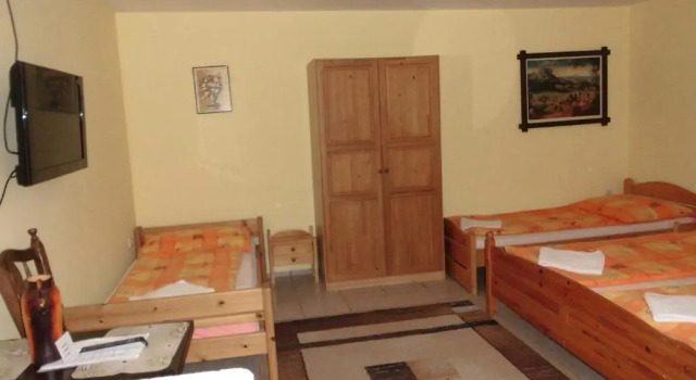 Апартаменты c 1 комнатой с красивым видом из окна Fenyves Apartman
