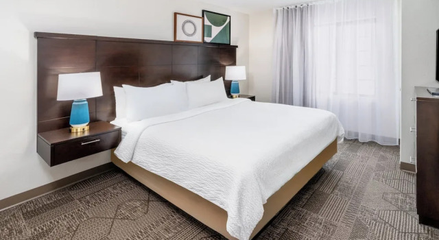 Люкс c 1 комнатой с видом на горы Staybridge Suites Colorado Springs North by IHG