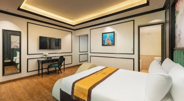 Номер Luxury Grand Hanoi Boutique Hotel