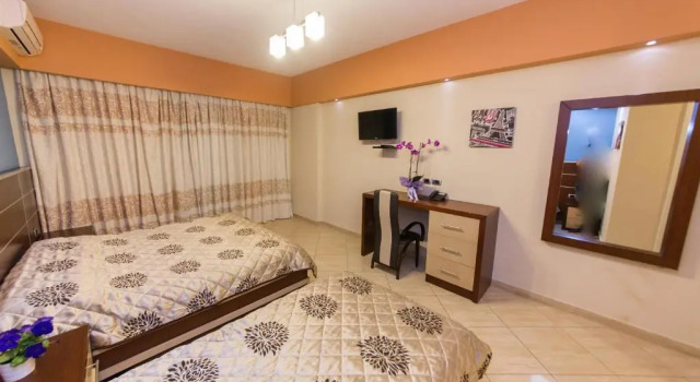 Трёхместный номер Standard с балконом Hotel Blue Sky