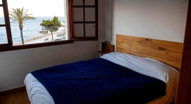 Коттедж Villa Jo - stunning front line beach house.