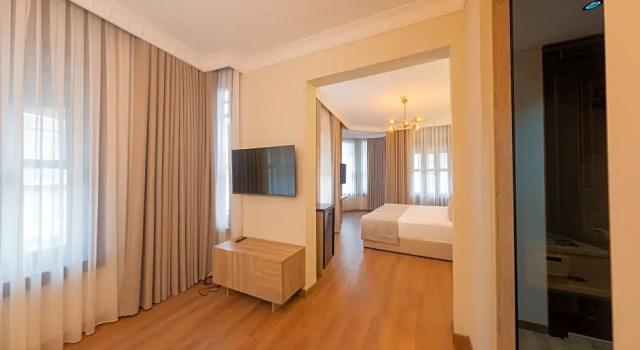 Люкс с балконом Atik Palas Hotel