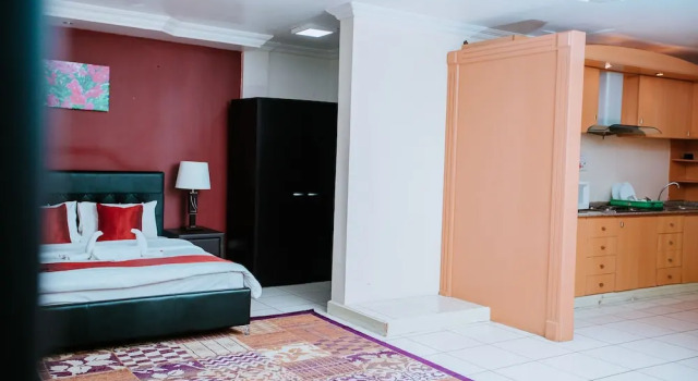 Standard Familie Zimmer mit Balkon Mayfair Hotel