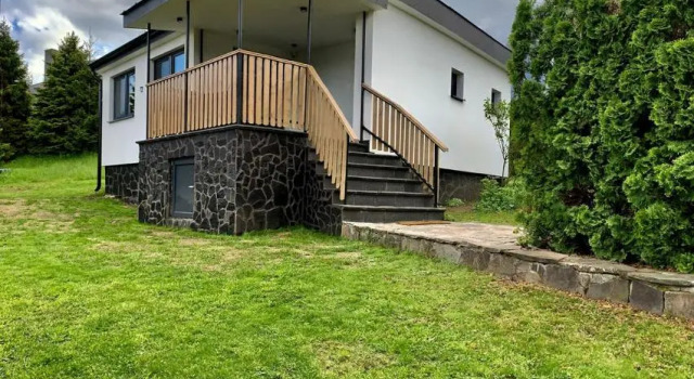 Chata Thermal House, Rezervovat Hotel Hotely v Košický kraj s parkováním, Parkování