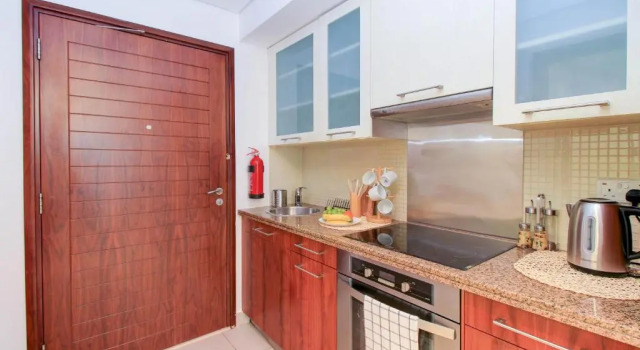 Апартаменты c 1 комнатой Durrani Homes - Luxurious Studio near Dubai Mall with pool view