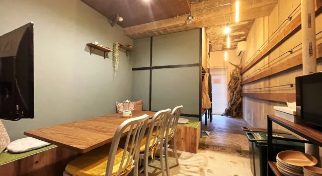 Кровать в общем номере с балконом 365BASE outdoor hostel
