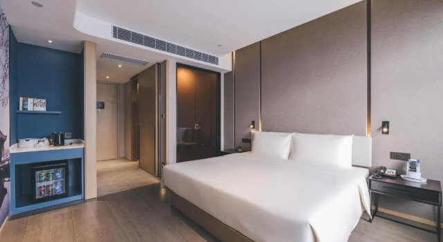Номер Deluxe Atour Hotel Ningbo Jishi Harbor Outlets