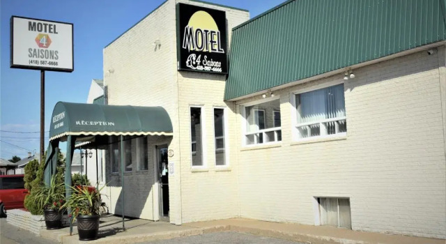 Четырёхместный номер Economy Motel Quatre Saisons