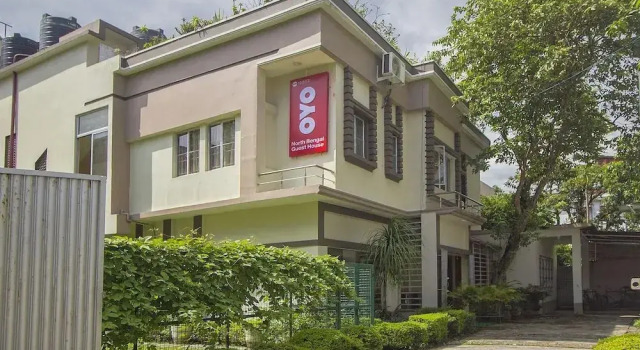 North Bengal Guest House By OYO Rooms, Prenota Affittacamere Siliguri West Bengal
