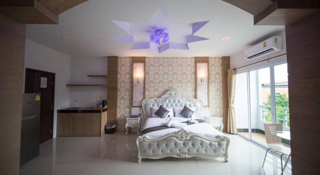 The Linux Garden Hotel, Book Hotel Yala 