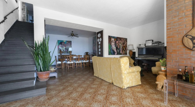 Villa Mary