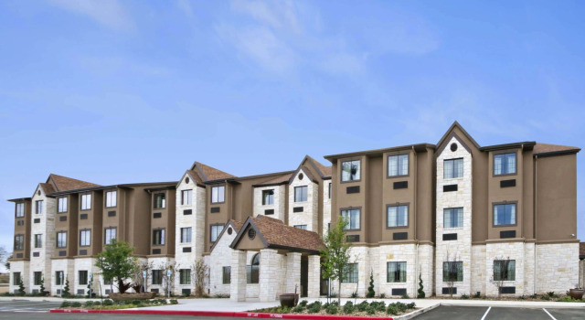 Microtel Inn & Suites by Wyndham Round Rock