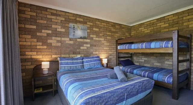 Семейный номер Standard с балконом The Waterloo Hotel