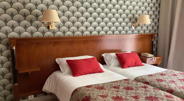 Двухместный номер Comfort с балконом Logis Hotel Diana