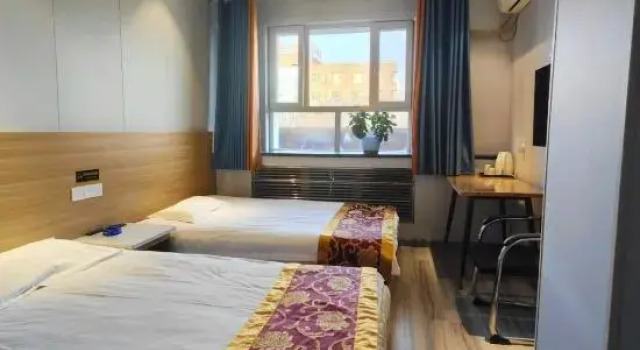Dongfang Liming Hotel Korla, Rezerwuj Hotel Hotele w Korla z parkingiem, Parking
