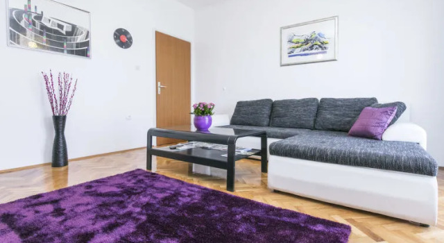 Paola, Rezervovat Hotel Hotely v Veljaki s parkováním, Parkování