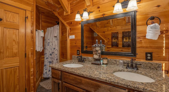 Номер Standard Picture Perfect- Seven Bedroom Cabin