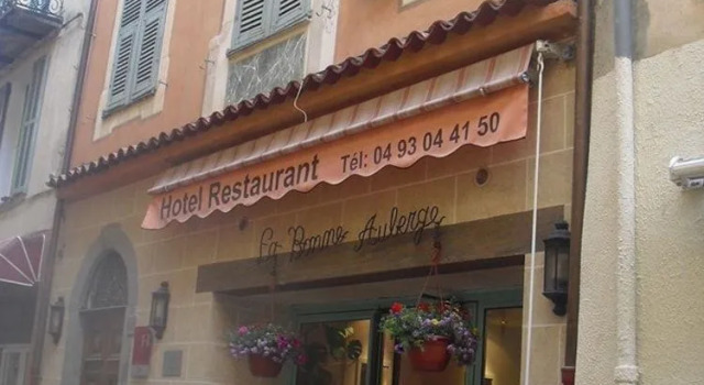 La Bonne Auberge, Rezervasyon Pansiyon / Hostel Breil-sur-Roya Mercantour National Park