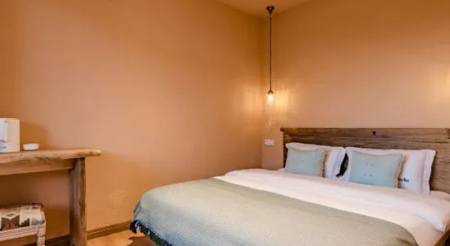 Полулюкс Floral Hotel · Weihai Haya Swimming Pool Garden hotel